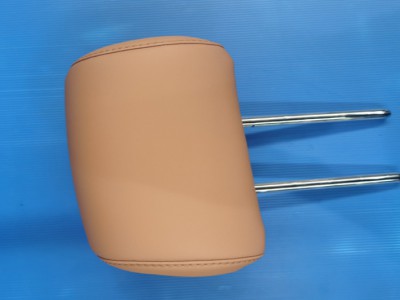 比亚迪宋L内部头枕扶手图8