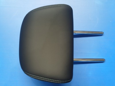 比亚迪海豹内部头枕扶手图6