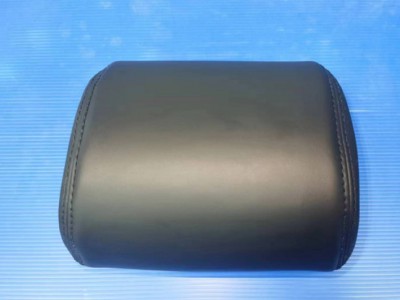 比亚迪海豚内部扶手及头枕图9