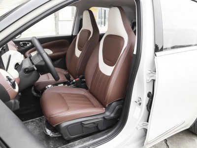 五菱缤果靠枕图5